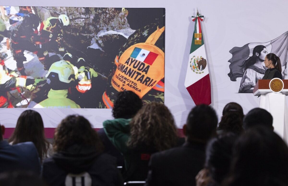 México envía ayuda humanitaria a Venezuela con avión militar y un buque de la Marina