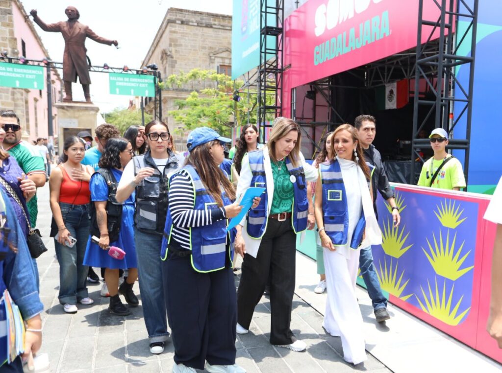 Sonritecas refuerzan protección infantil en Fan Fest