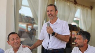Acerca SEDE servicios fiscales a ciudadanos de Holbox con la Caravana de Formalización y Progreso SAT 2026