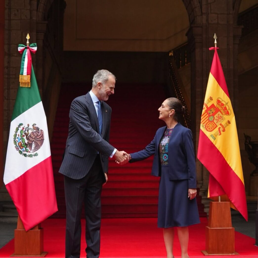 Sheinbaum recibe al rey Felipe VI en Palacio Nacional y relanza el diálogo entre México y España