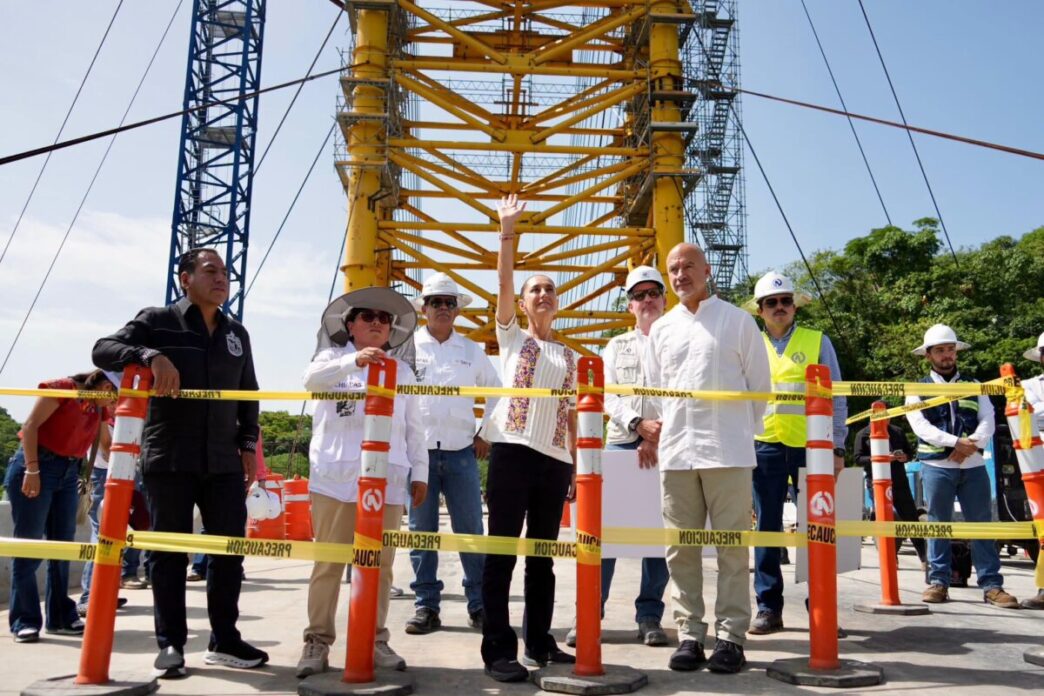 Sheinbaum visita el Puente Rizo de Oro en Chiapas: de las chalanas a dos horas de viaje a Tuxtla