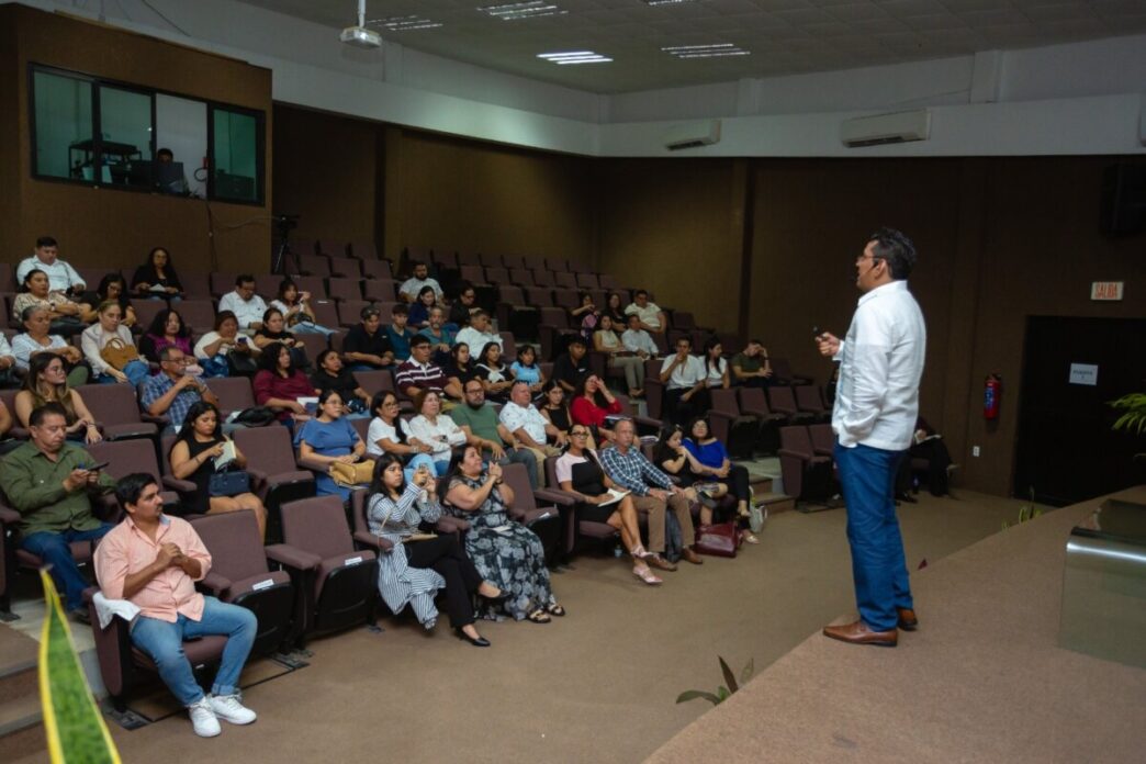 Imparten conferencia para afrontar retos del nuevo modelo de justicia laboral