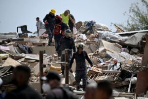 Doble terremoto en Venezuela deja más de 164 muertos; La Guaira, devastada y sin aeropuerto, vuelve a ser zona de desastre