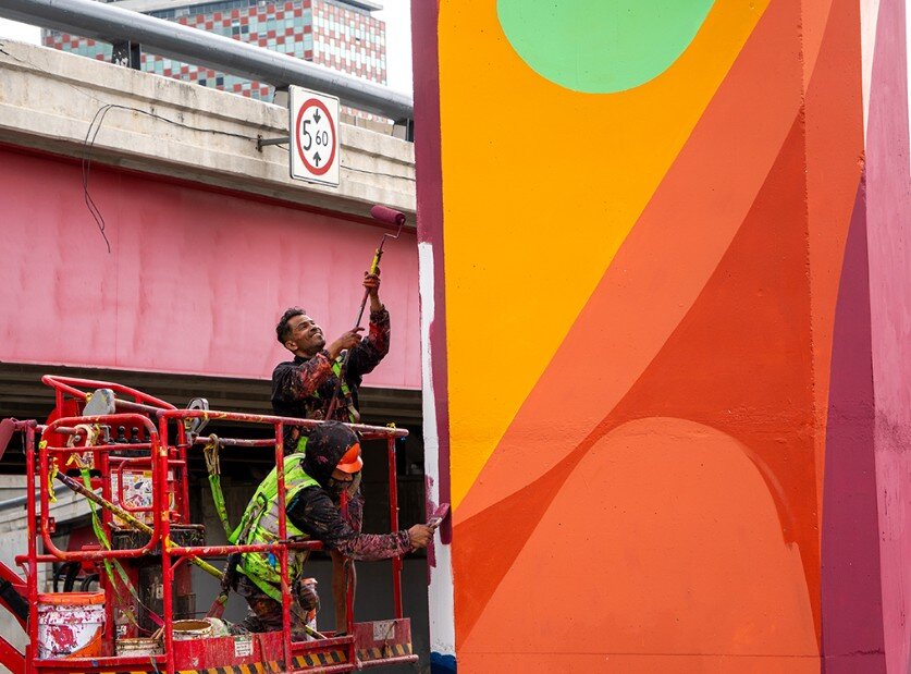 Mural E-32 Monterrey transforma Avenida Constitución