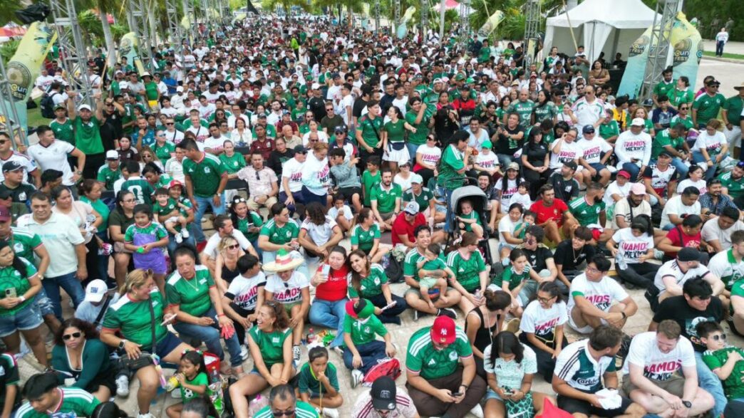 Mara Lezama vive la pasión del Mundial junto a la afición en Malecón Tajamar de Cancún