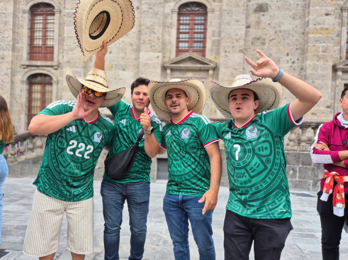 Fan Festival de Guadalajara se llena por triunfo de México