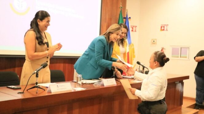 Certifican a 236 funcionarios para atender violencia contra mujeres
