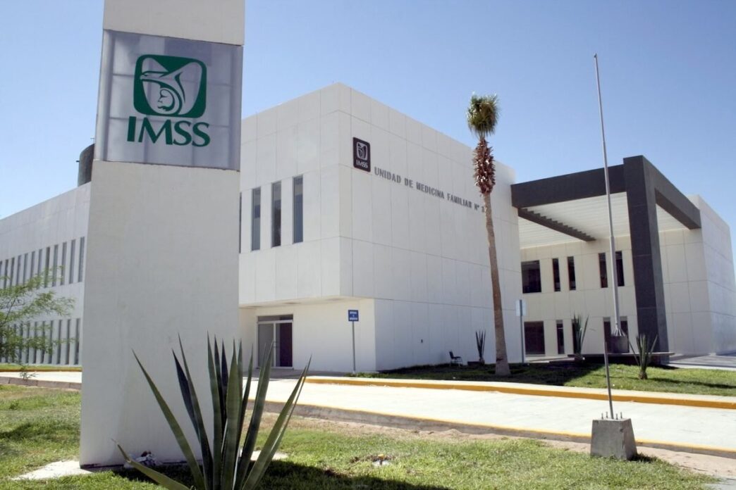 IMSS e ISSSTE fortalecen hospitales con nuevos resonadores, camas eléctricas y quirófanos