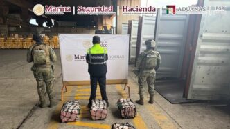 Decomiso de cocaína en Lázaro Cárdenas, Michoacán deja cinco detenidos ecuatorianos