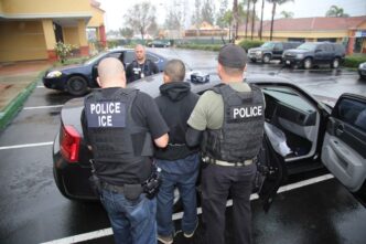 Propuesta de Trump para cambiar el nombre de ICE a NICE:  posible nuevo servicio de inmigración