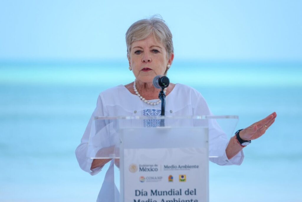 Con “Holbox Circular”, la isla se convierte en modelo nacional de economía circular, anuncia Mara Lezama
