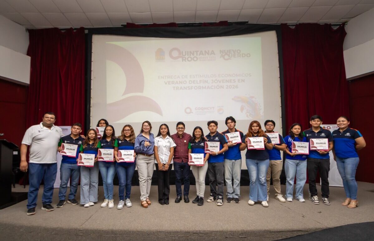 Entrega COQHCYT estímulos económicos a jóvenes participantes del Programa Delfín 2026