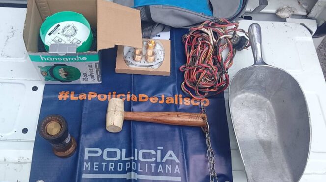 Cae tras presunto robo en hotel