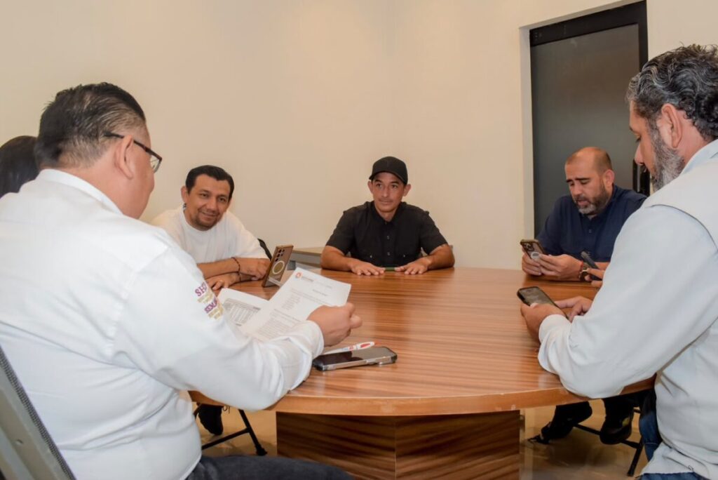 Refuerza Ayuntamiento coordinación interinstitucional para mantener playas limpias y seguras ante incremento de sargazo
