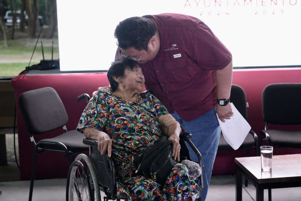 Chacón mantiene diálogo y soluciones directas con vecinos de la Ampliación CTM a través de “Día del Pueblo”