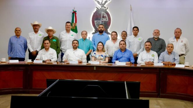 Reitera Gobernadora Yeraldine respaldo del Estado a productores y empacadores de mango del sur de Sinaloa