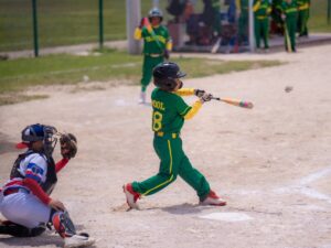 Chacón respalda al deporte local y celebra triunfo de Taxistas Jr. en la gran final de la Liga Riviera Maya