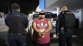 Detienen a hombre por maltrato animal