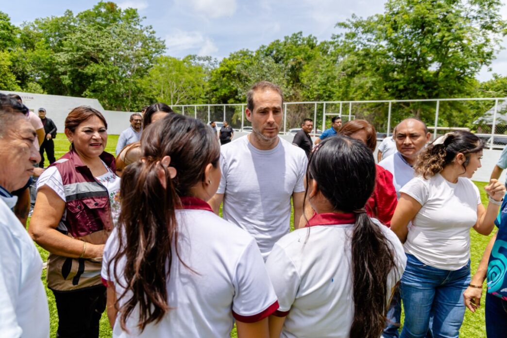 Fortalece Diego Castañon espacios deportivos para la niñez y juventud de la zona maya