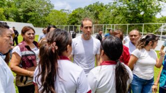 Fortalece Diego Castañon espacios deportivos para la niñez y juventud de la zona maya