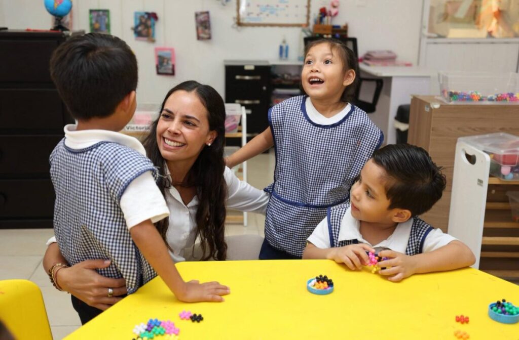 Reafirma Ana Paty Peralta atención de calidad y calidez para niñas, niños y adolescentes