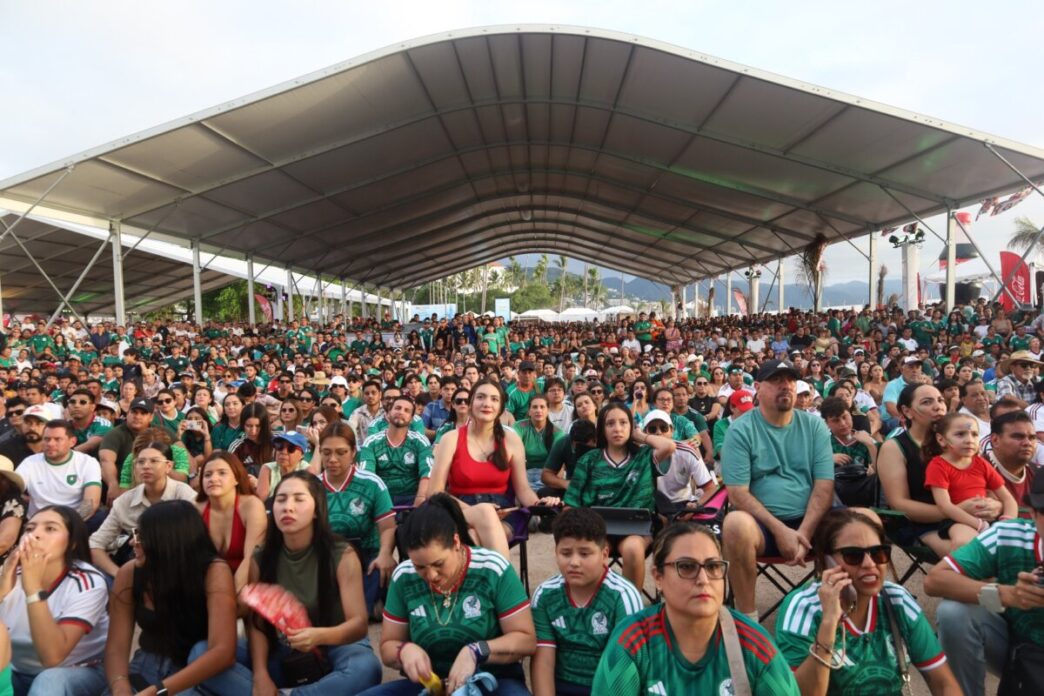 Vallarta estalla con México