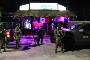 Autoridades de los tres órdenes de gobierno ponen en marcha Plan Operativo de Inspección a bares y centros nocturnos en Playa del Carmen