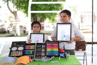 Puerto Vallarta impulsa la paz con rally infantil
