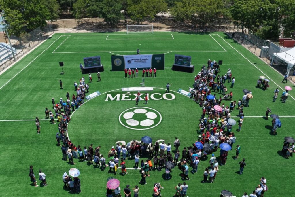 Ponen en marcha canchas de futbol del proyecto “Mundial Social”