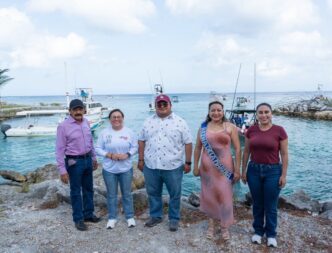 El Presidente Chacón y Diana Sosa realizan el disparo de salida del Primer Torneo de Pesca inclusiva “Navegando Juntos”