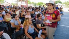 Reafirma Mara Lezama que los apoyos educativos llegan de manera directa a las familias con la beca “Rita Cetina”