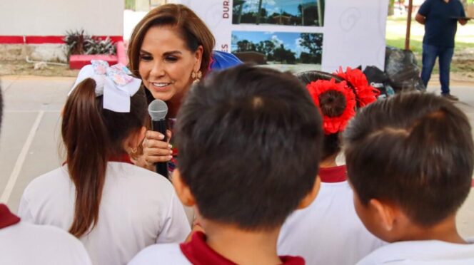 Mara Lezama inaugura un domo más en primaria “Benito Juárez”, de Ucum tras 44 años de espera — -La nueva infraestructura beneficiará a estudiantes de la escuela Benito Juárez con u