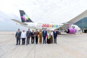 Volaris y Sectur lanzan avión promocional rumbo al Mundial