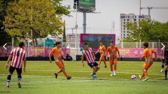Leyendas de Chivas golean en Zapopan