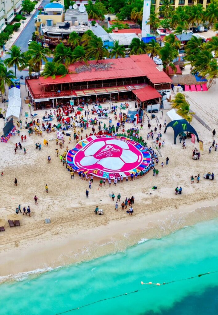 Goza Isla Mujeres con la magia del Fut Fest