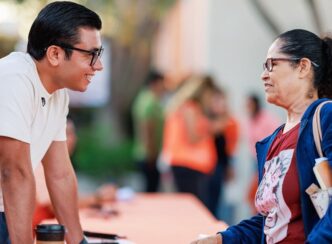 El programa Ayudamos de Cerca llega a Juárez