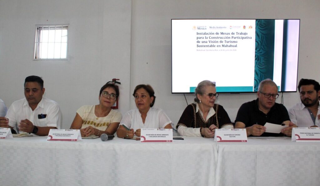 Instalan mesas de trabajo para construir una visión de turismo sustentable en Mahahual