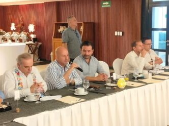 Hoteleros de la Riviera Maya se reúnen con el CPTQ y presentan hoja de ruta para reforzar competitividad del destino
