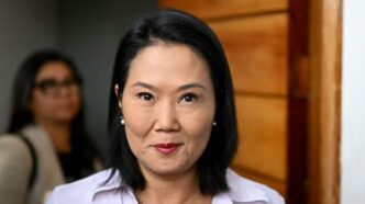 Keiko Fujimori se perfila como presidenta de Perú tras estrecha contienda electoral