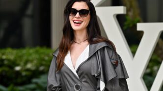 Anne Hathaway espera a su tercer hijo