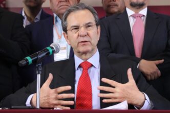 Sheinbaum propone a Esteban Moctezuma como embajador ante Bélgica y la Unión Europea