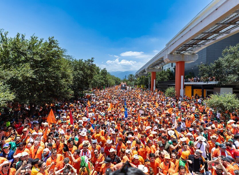 Marea Naranja conquista Monterrey