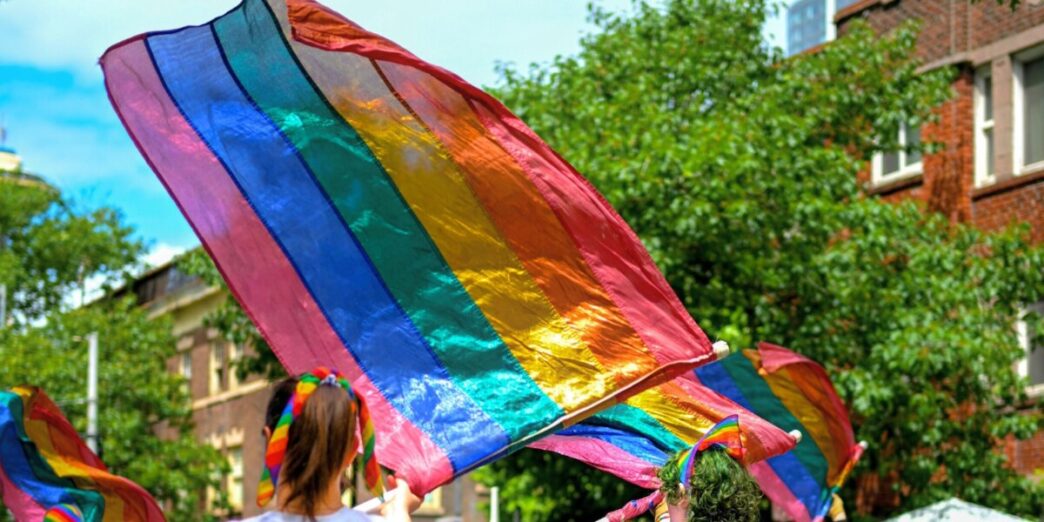 La federación permite banderas arcoíris en el “Pride Match” en Seattle pese a la oposición de Irán y Egipto