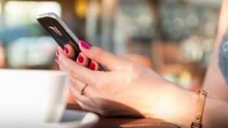 La CRT fija el calendario definitivo: registra tu celular según el último dígito de tu número, de agosto a diciembre