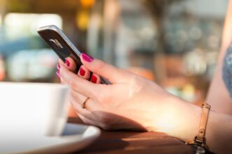 La CRT fija el calendario definitivo: registra tu celular según el último dígito de tu número, de agosto a diciembre
