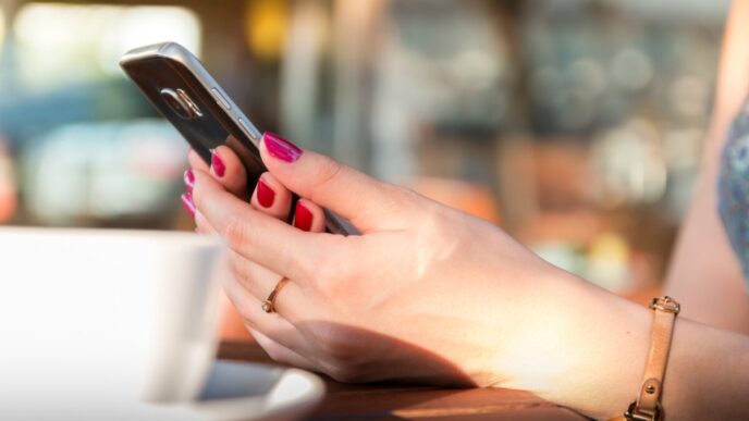 La CRT fija el calendario definitivo: registra tu celular según el último dígito de tu número, de agosto a diciembre