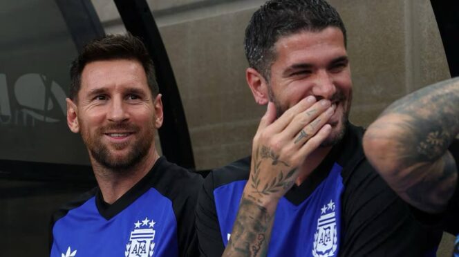 Reacción viral de Messi al escuchar “Bombón Asesino”