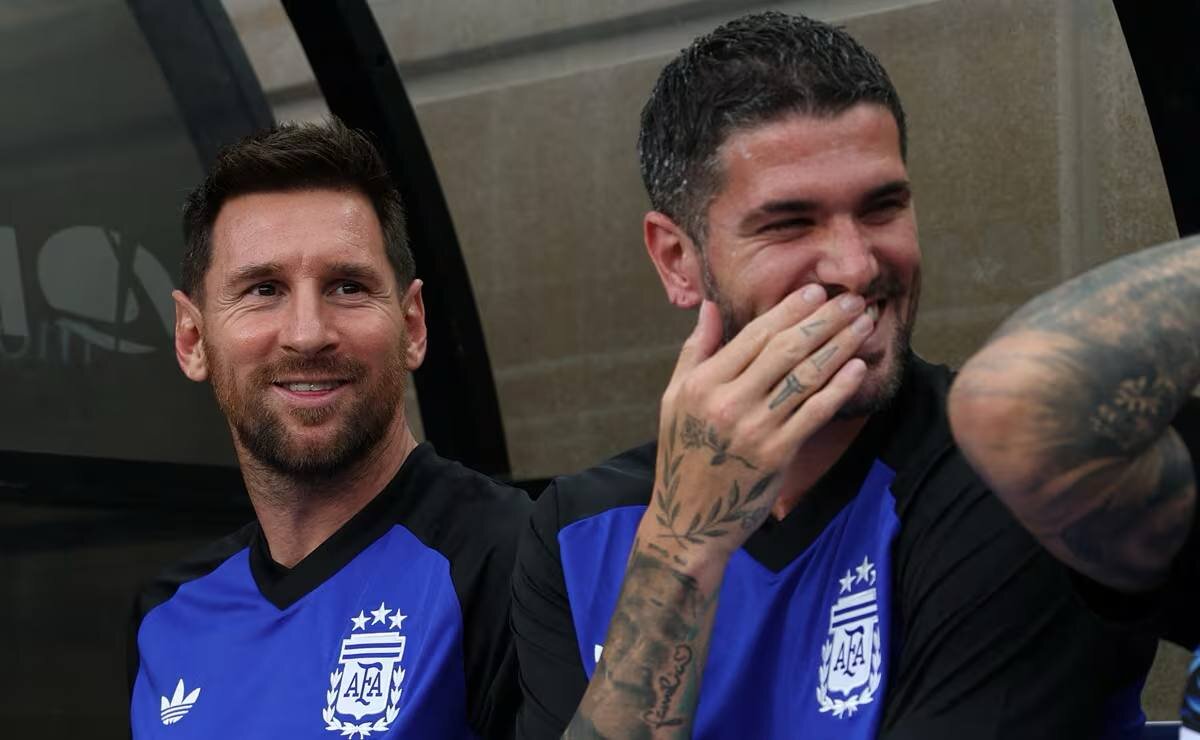 Reacción viral de Messi al escuchar “Bombón Asesino”