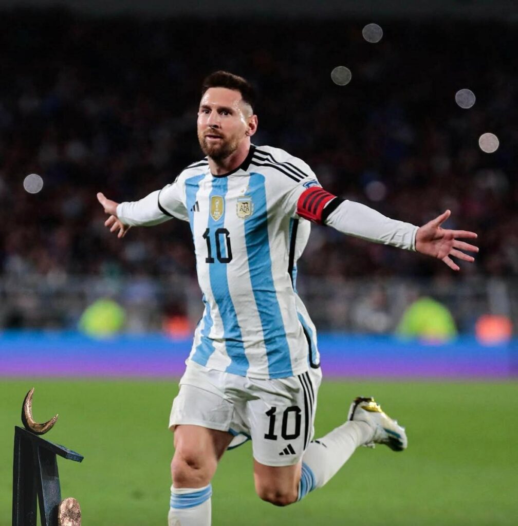 Reacción viral de Messi al escuchar “Bombón Asesino”