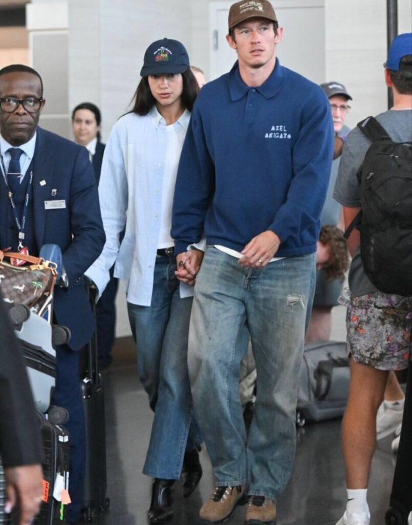 Dua Lipa y Callum Turner regresan de su luna de miel